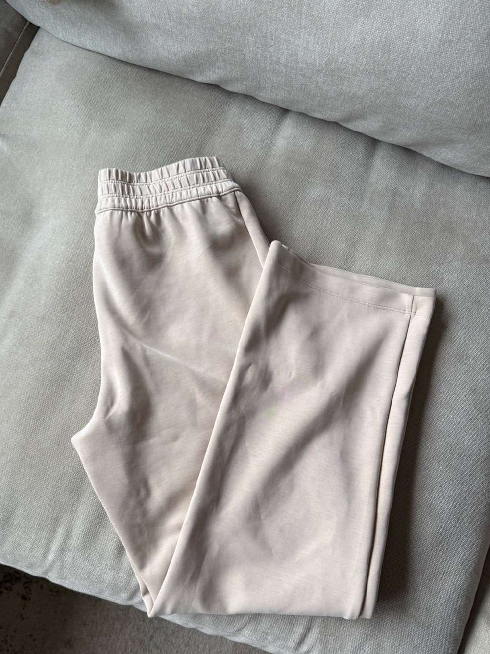 Sweatpants / lounge pants